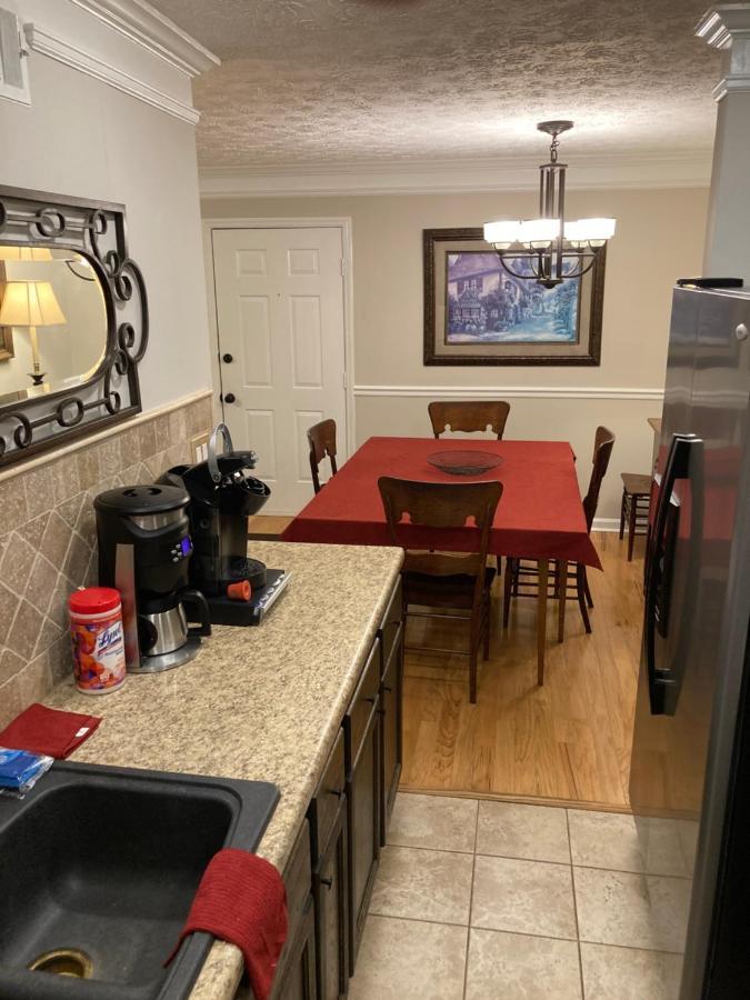 Spacious 3 Bedroom 2 Bath Condo Close To Five-Points In Athens Exterior foto