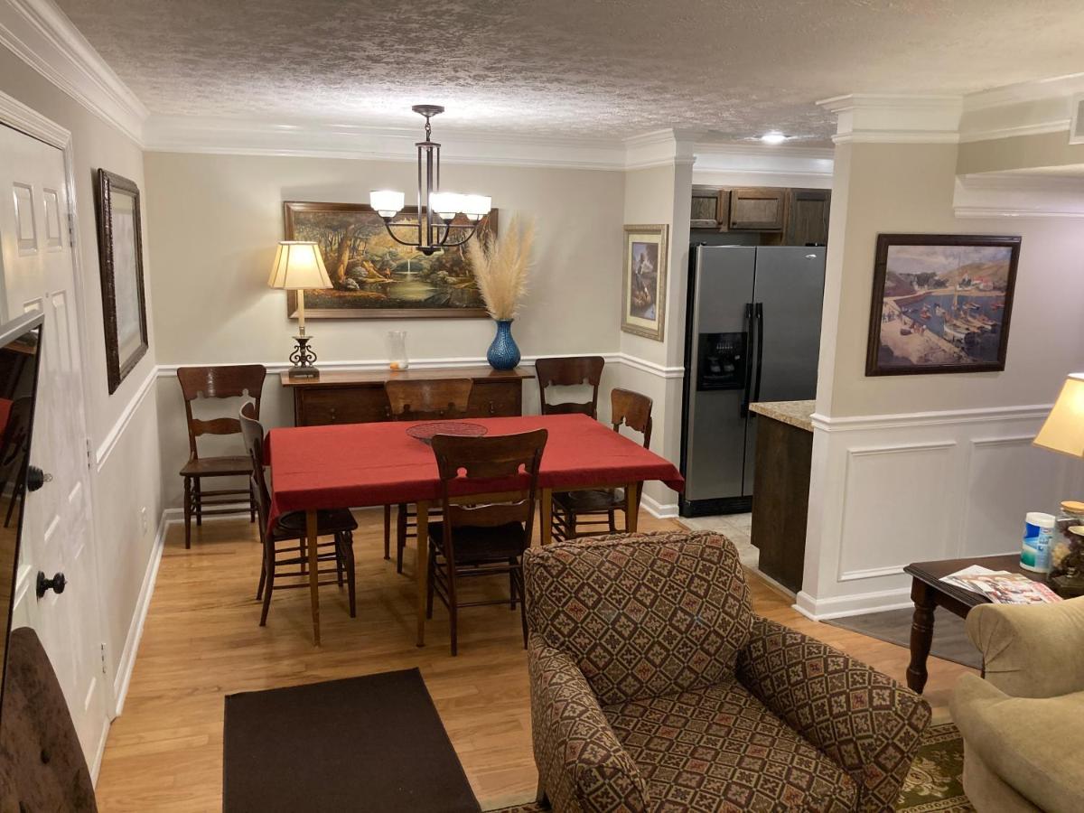 Spacious 3 Bedroom 2 Bath Condo Close To Five-Points In Athens Exterior foto
