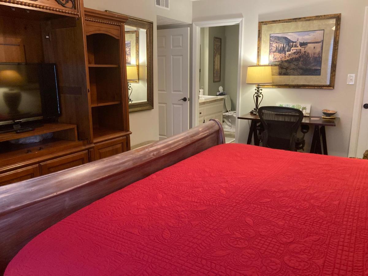 Spacious 3 Bedroom 2 Bath Condo Close To Five-Points In Athens Exterior foto